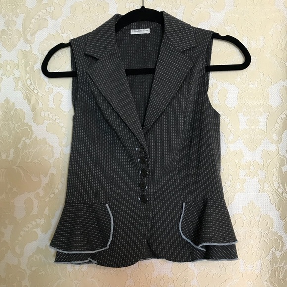 Tops - Pretty button up vest - size small